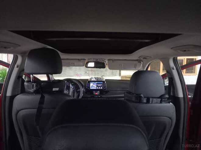 Hyundai i30-11