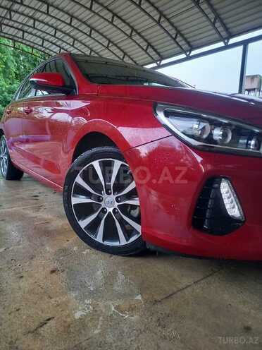 Hyundai i30-2