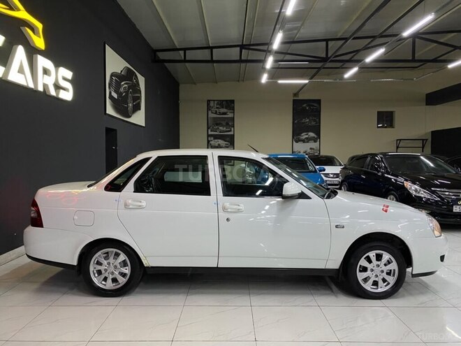 LADA (VAZ) Priora-6