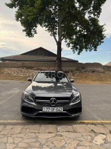 Mercedes C 300-1