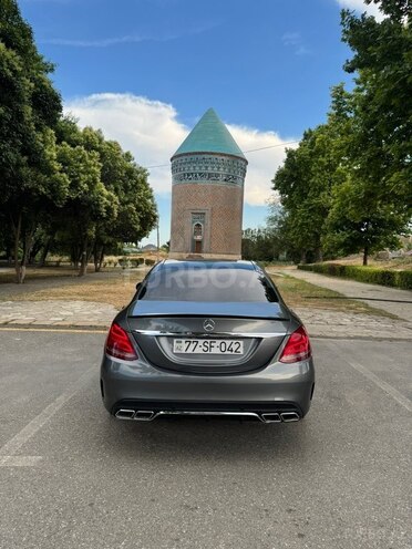 Mercedes C 300-2