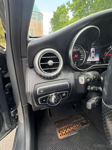 Mercedes C 300-10