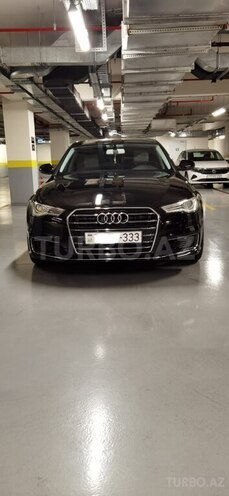 Audi A6-12