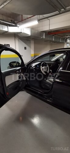 Audi A6-15