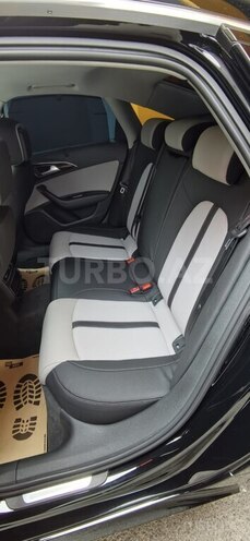 Audi A6-16