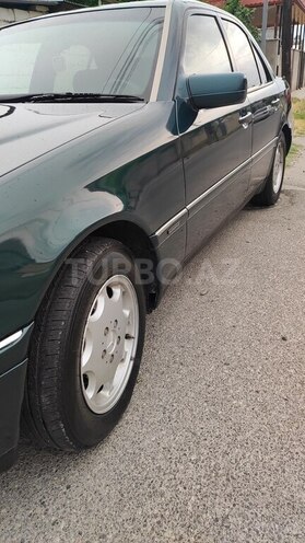 Mercedes C 220-8