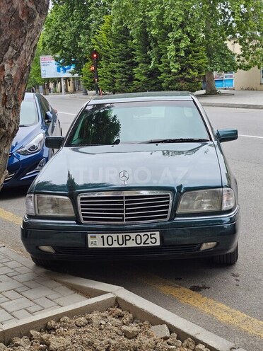 Mercedes C 220-10