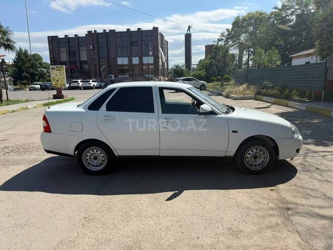 LADA (VAZ) Priora-4