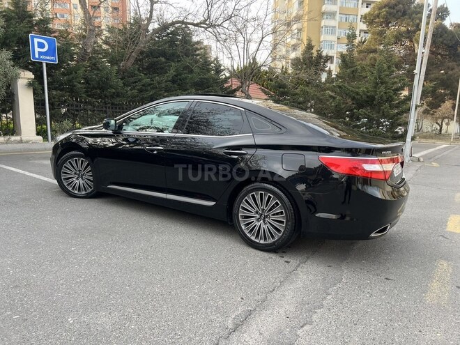 Hyundai Azera-2