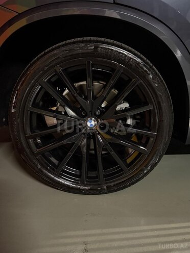BMW X5-9