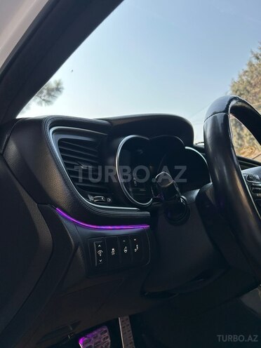 Kia Optima-10