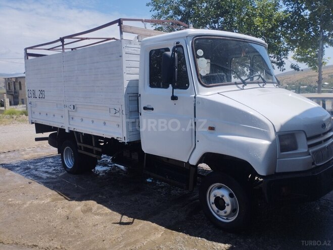ZIL 5301-17
