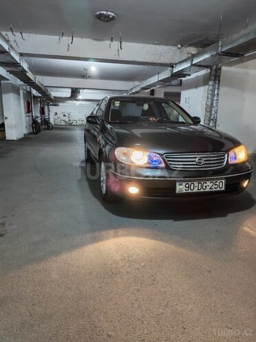 Nissan Sunny-12