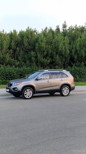Kia Sorento-4