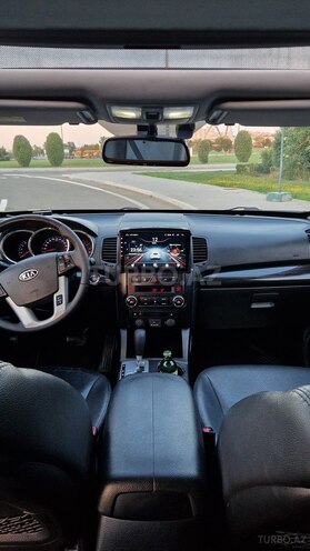Kia Sorento-5
