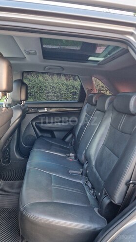 Kia Sorento-6