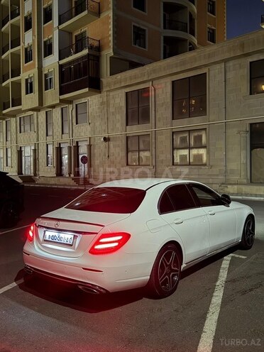 Mercedes E 250-2