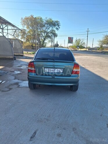 Opel Astra-2