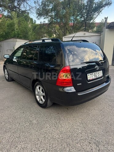 Toyota Corolla-4