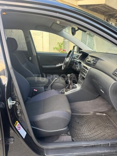 Toyota Corolla-10