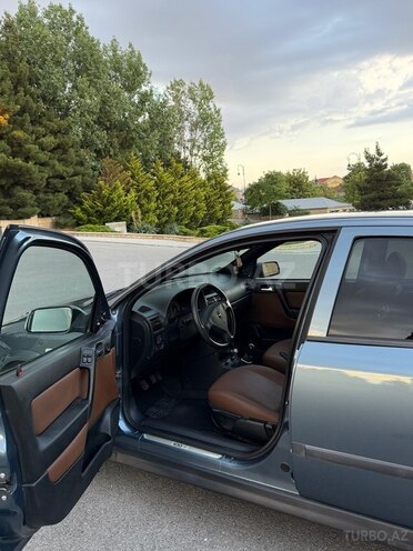 Opel Astra-5