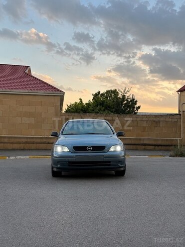 Opel Astra-1