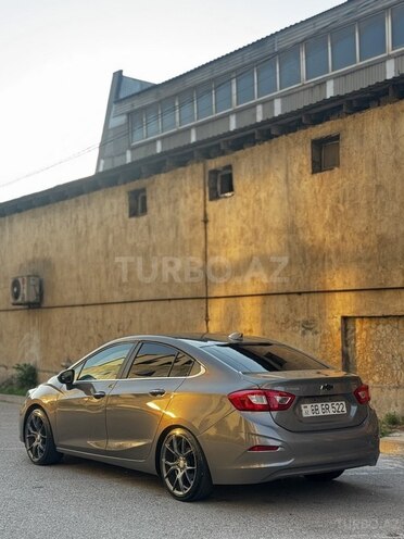 Chevrolet Cruze-6