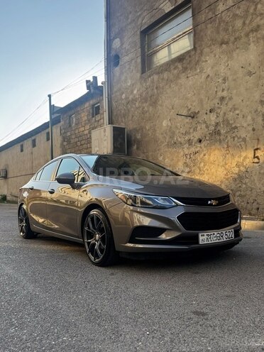 Chevrolet Cruze-13