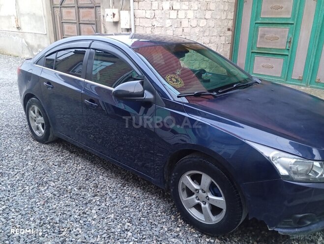 Chevrolet Cruze-4