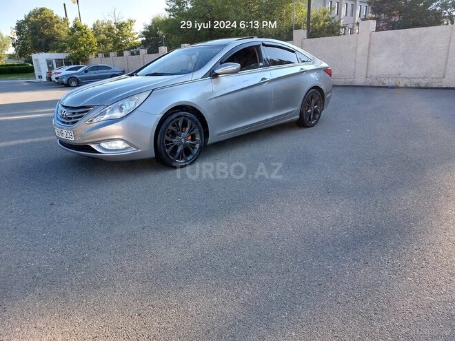 Hyundai Sonata-7