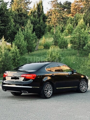 Kia Cadenza-4