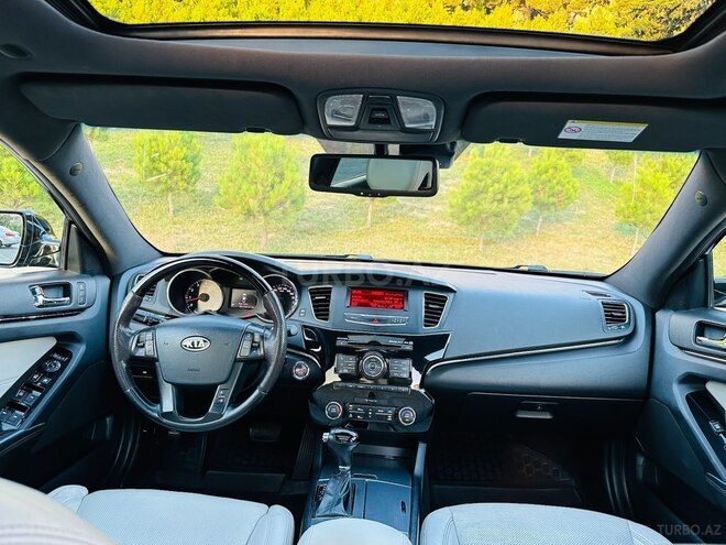 Kia Cadenza-7