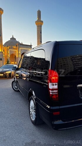 Mercedes Viano-2