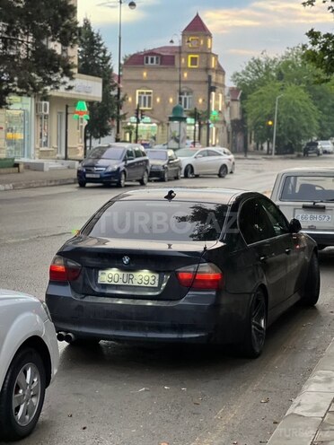 BMW 330-17