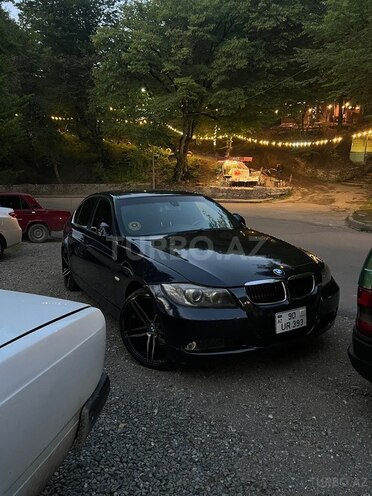 BMW 330-13