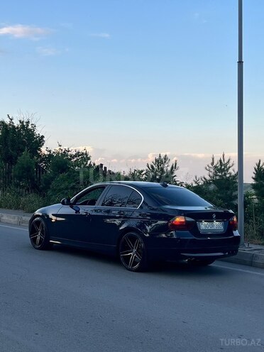 BMW 330-14