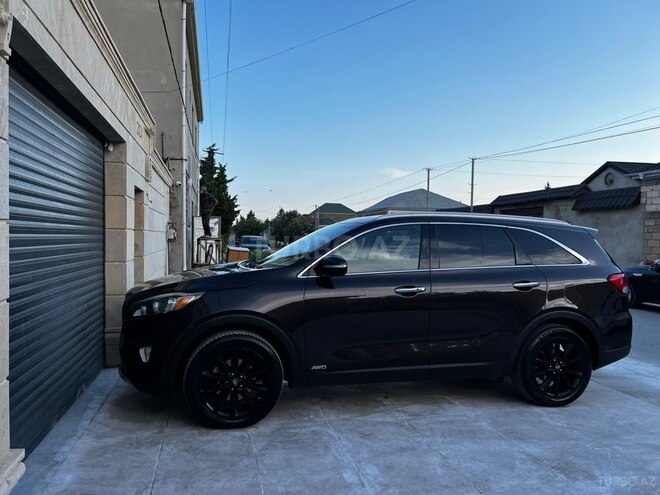 Kia Sorento-2