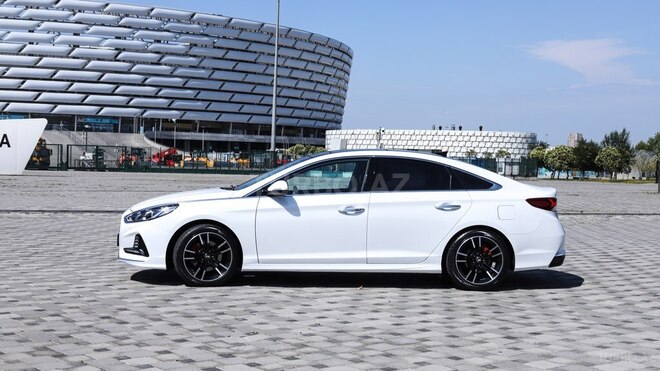 Hyundai Sonata-7