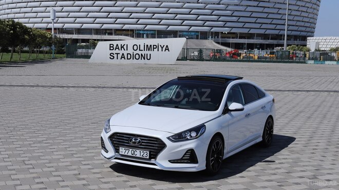 Hyundai Sonata-15