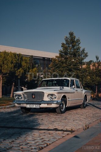Plymouth Valiant-3