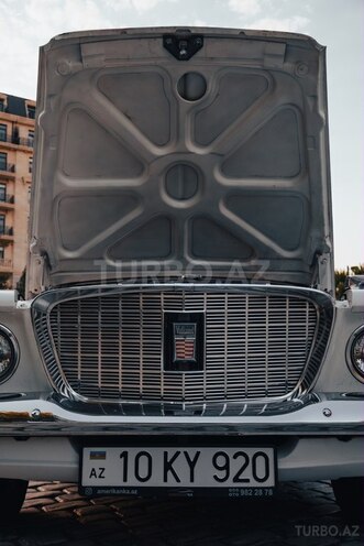 Plymouth Valiant-19