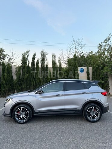 Geely Coolray-2