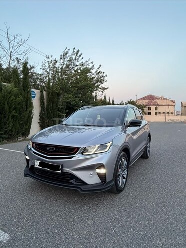 Geely Coolray-6