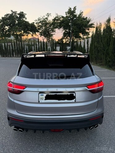 Geely Coolray-4