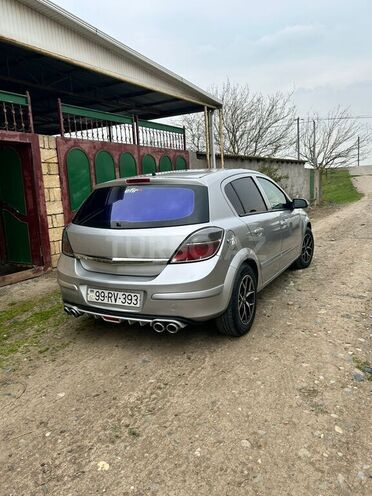 Opel Astra-12