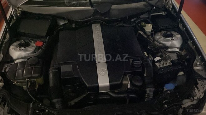 Mercedes C 240-11
