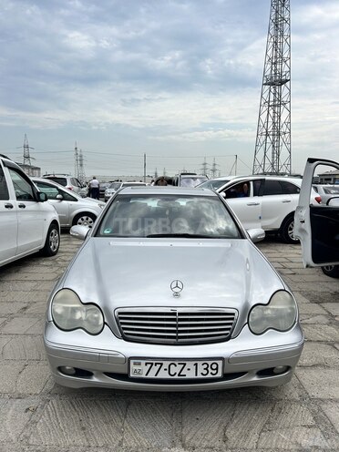 Mercedes C 240-1