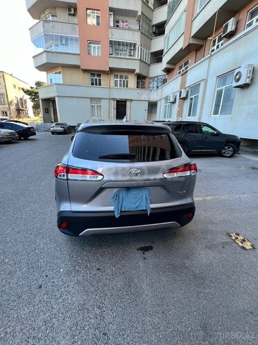 Toyota Corolla Cross-2
