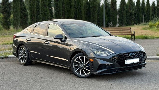 Hyundai Sonata-2