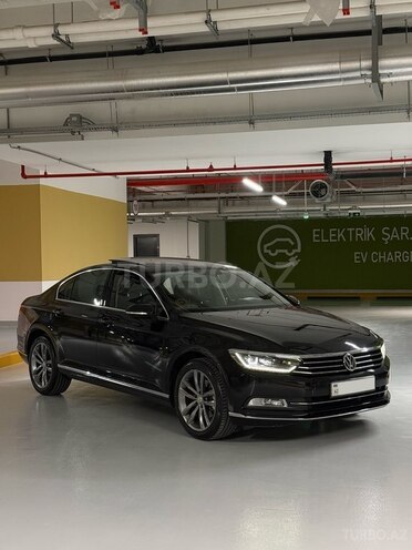 Volkswagen Passat-5